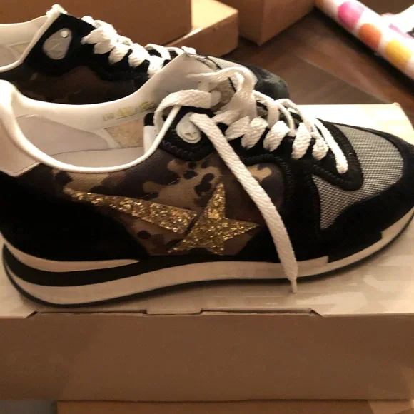 SOLD! Golden Goose camo running sneakers NIB - Picture 3 of 7